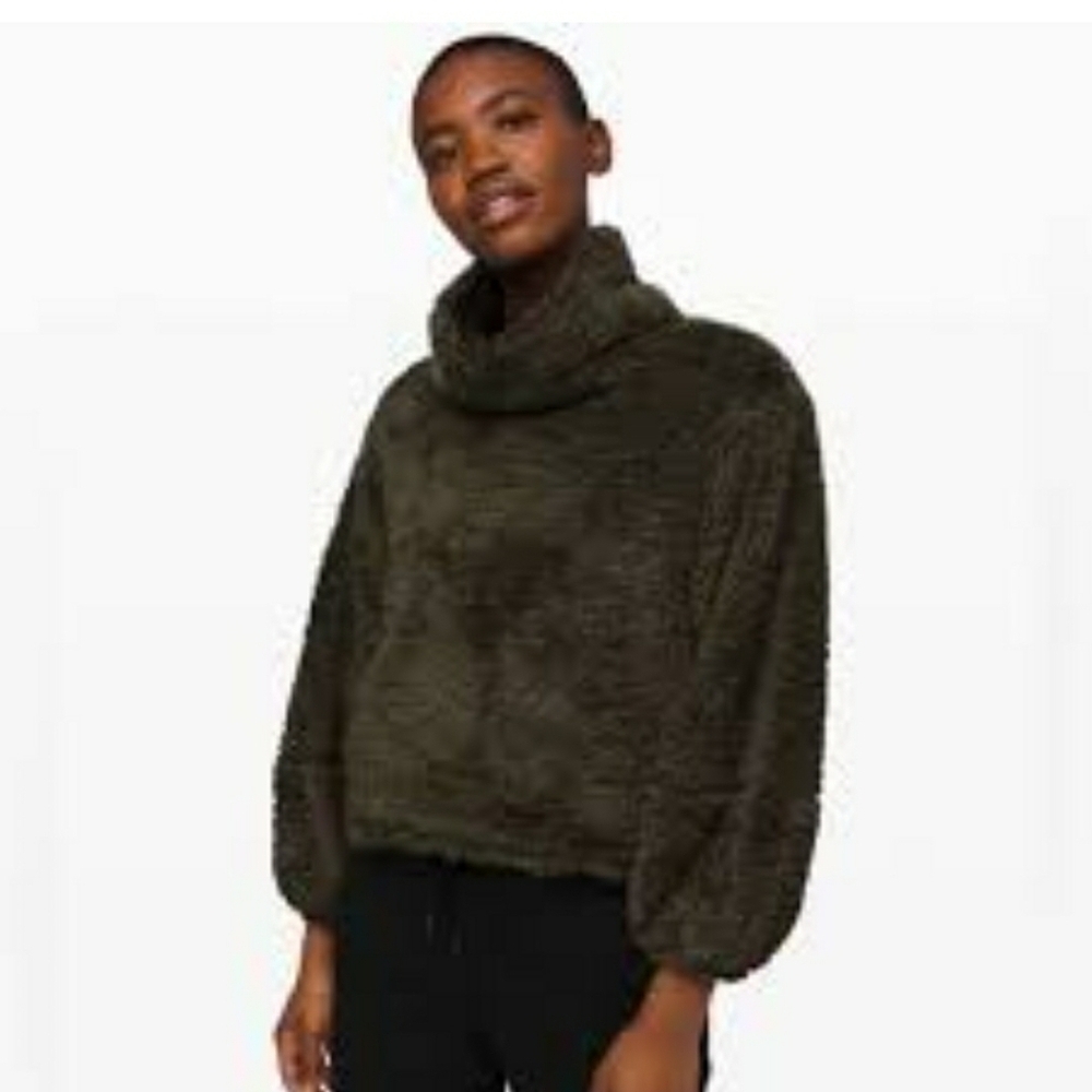 Lululemon - Warmth Restore Sherpa Pullover - Dark Olive, Size M/L